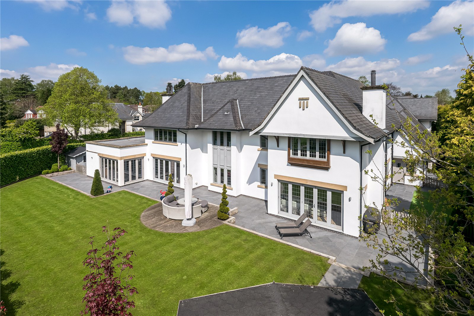 Yew Tree Way, Prestbury, Macclesfield, Cheshire, SK10