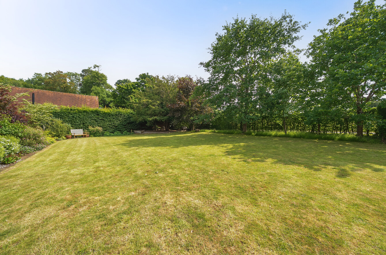 Sutton Park, Sutton Green, Guildford, GU4, photo 33