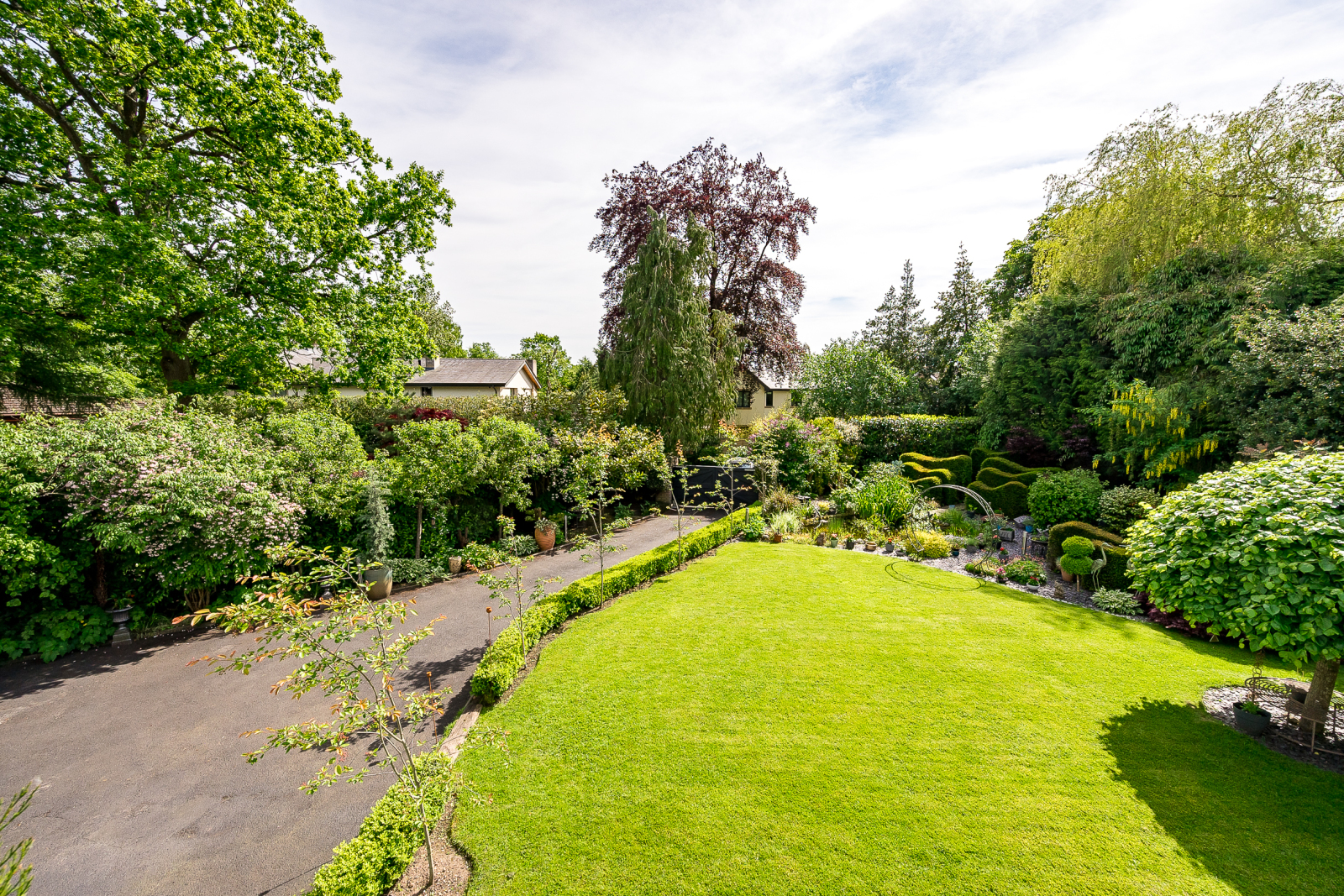 Broad Lane, Hale, WA15, photo 23