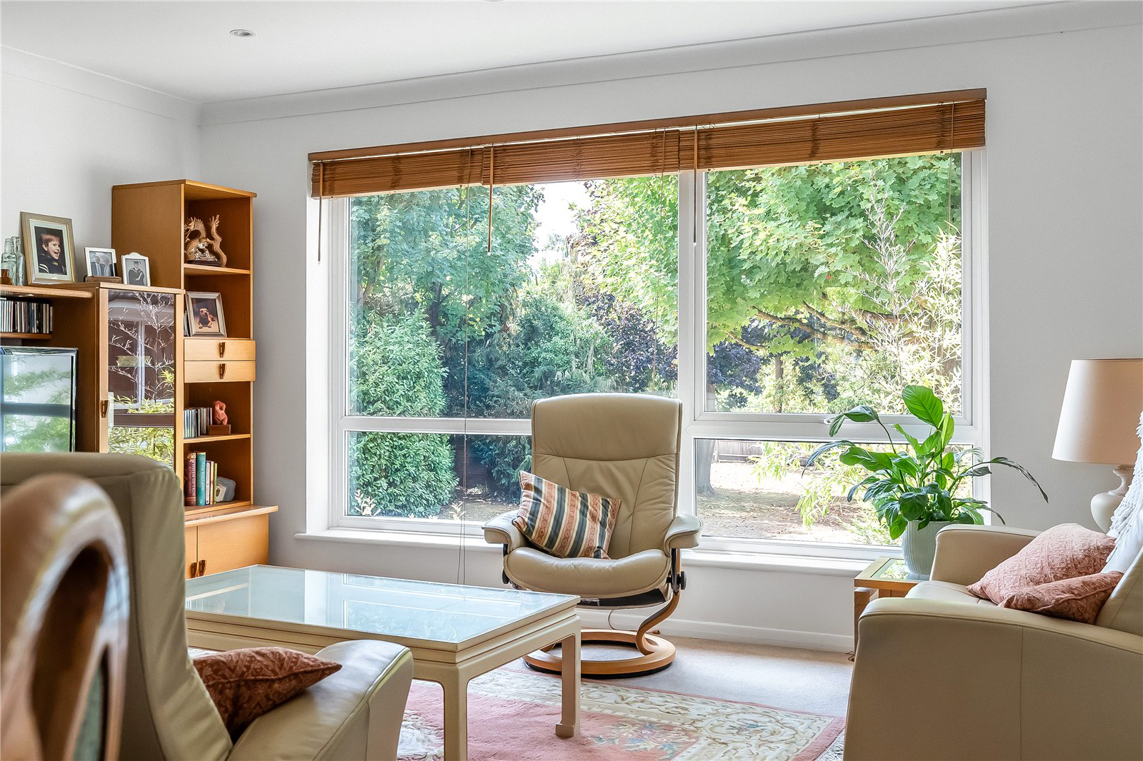 Reigate Road, Reigate, Surrey, RH2, photo 2