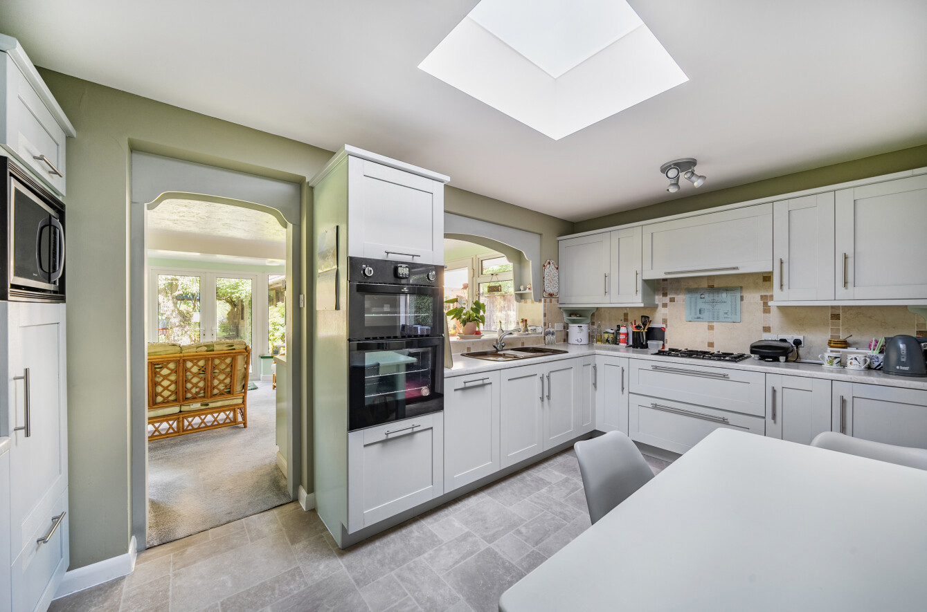 Fenns Lane, West End, Woking, GU24, photo 16