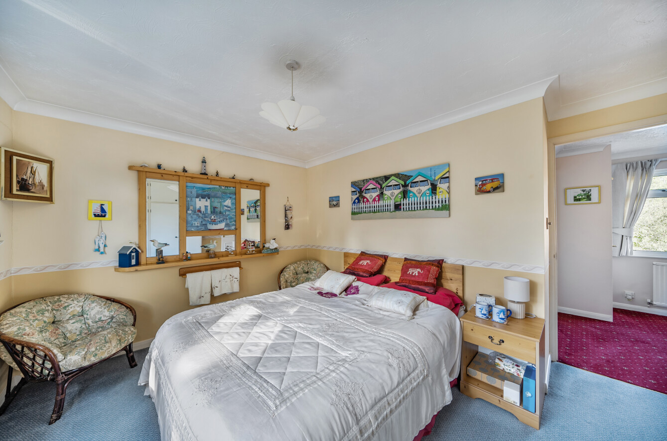 Fenns Lane, West End, Woking, GU24, photo 25