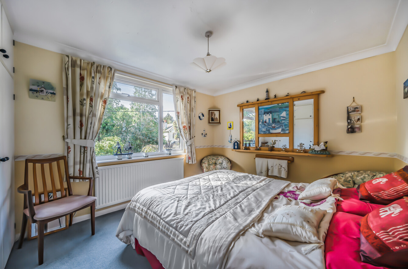 Fenns Lane, West End, Woking, GU24, photo 26
