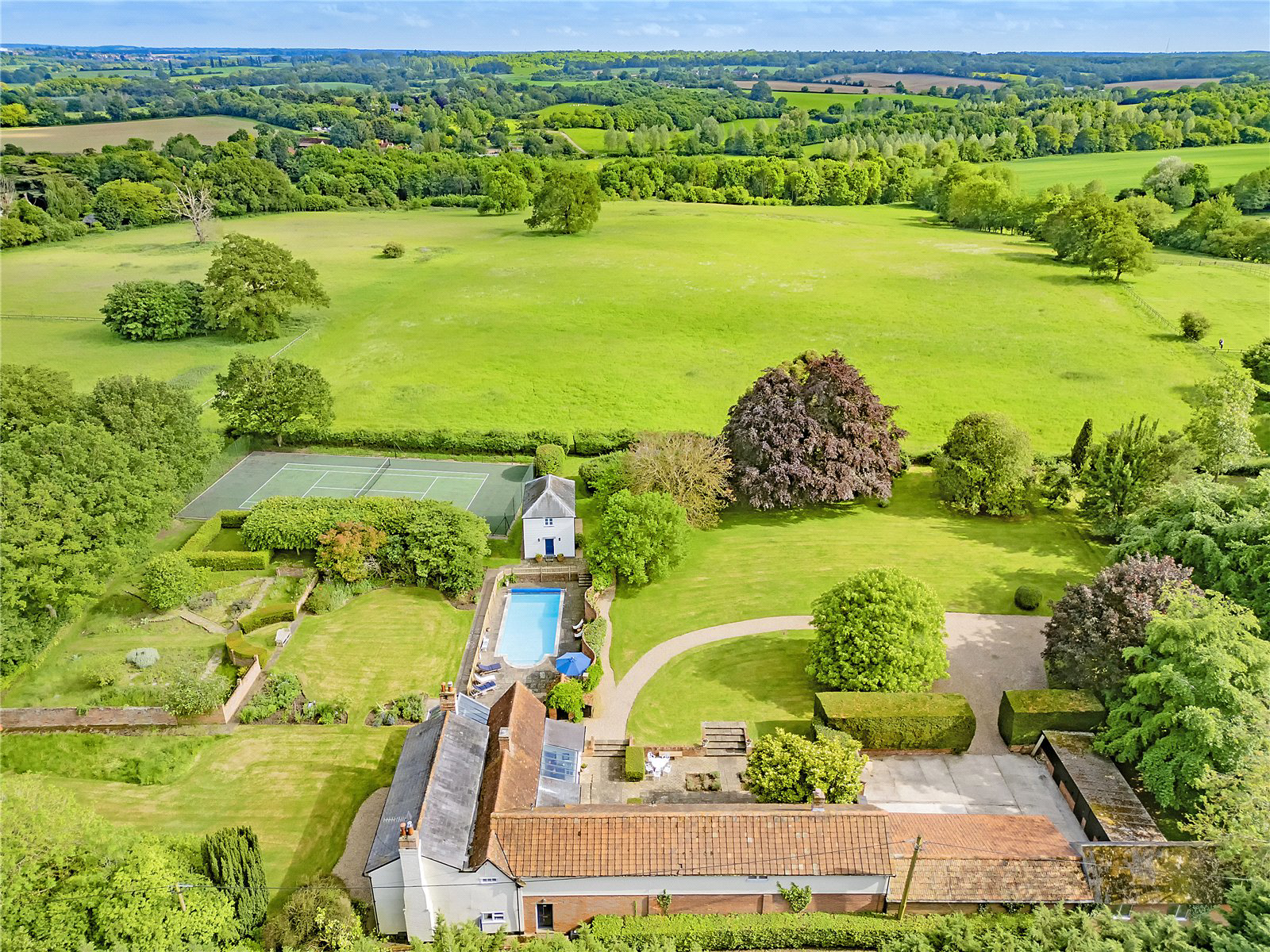 Lamb Lane, Sible Hedingham, Halstead, Essex, CO9, photo 2