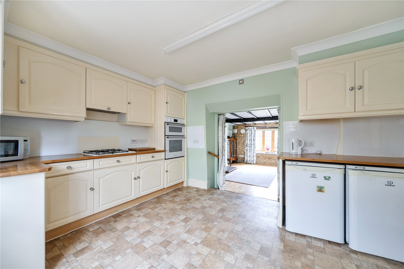 Chase Park Road, Yardley Hastings, Northamptonshire, NN7, photo 2
