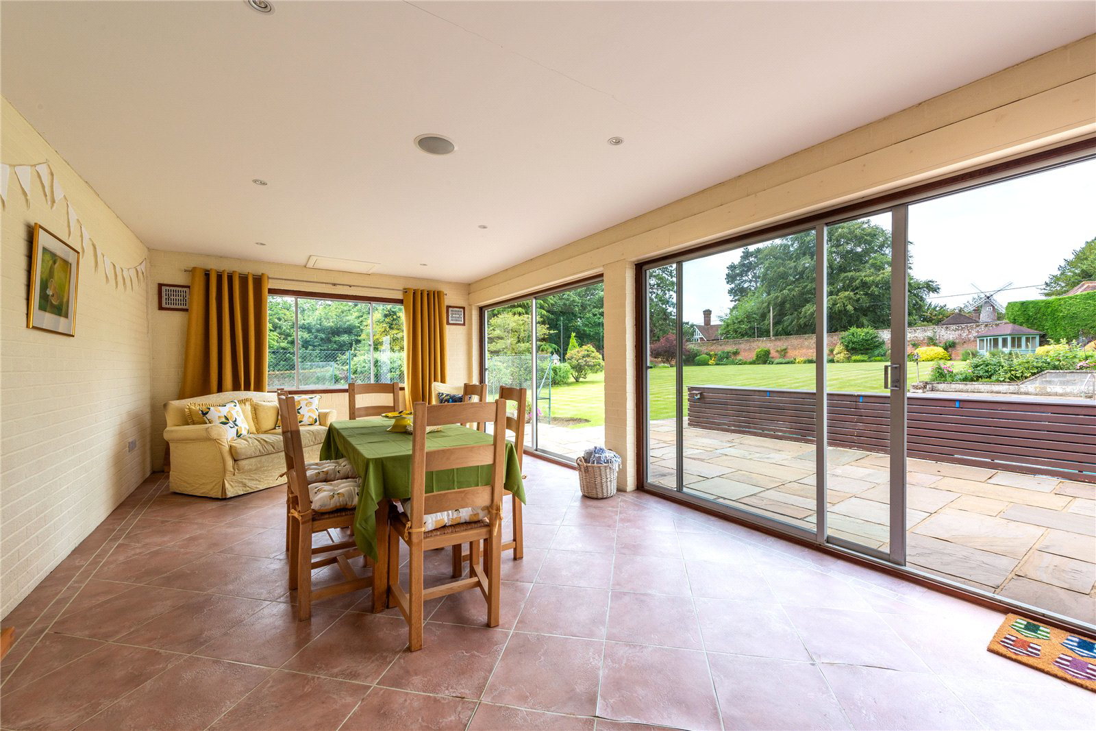 Dungates Lane, Buckland, Betchworth, Surrey, RH3, photo 26
