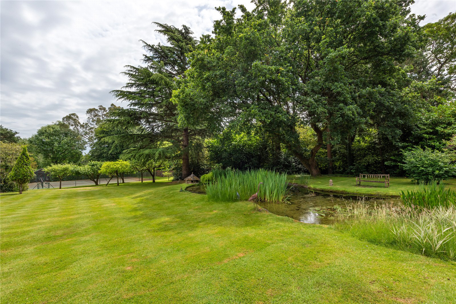 Dungates Lane, Buckland, Betchworth, Surrey, RH3, photo 21