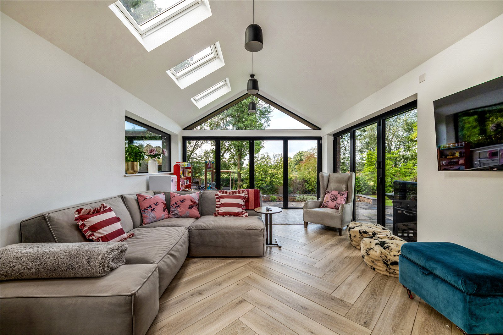The Merridale, Hale, WA15, photo 10