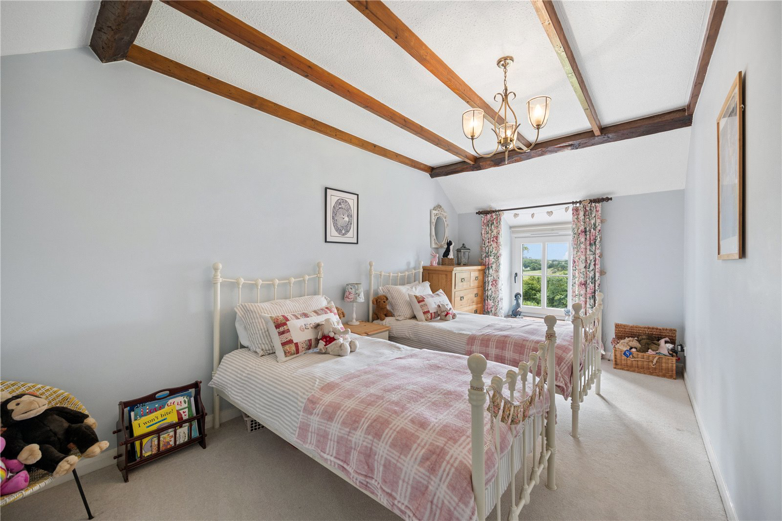 Llanfaethlu, Holyhead, Anglesey, LL65, photo 16