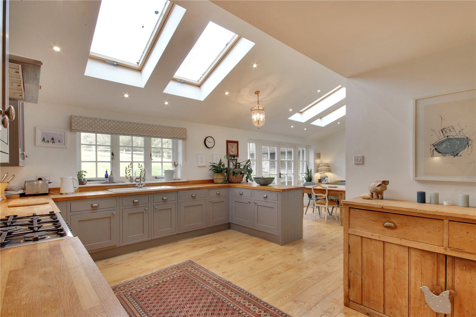 Kitchen/Breakfast
