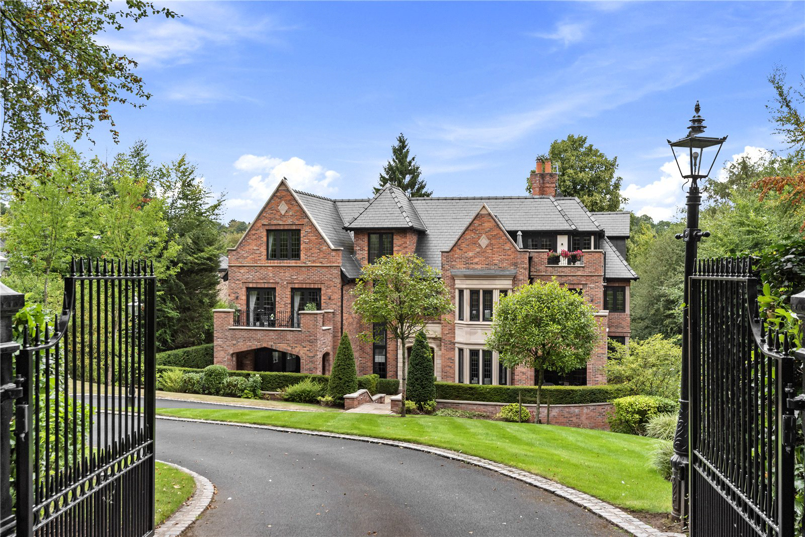 Bollin Hey, Collar House Drive, Prestbury, Cheshire, SK10
