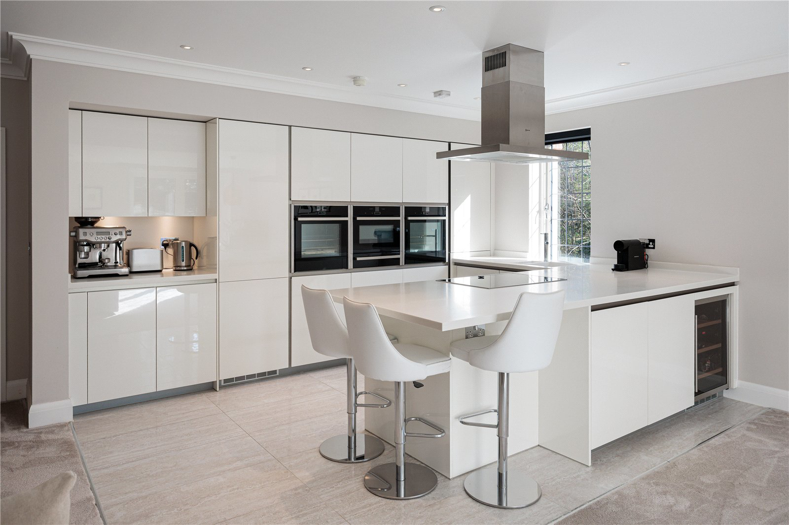 Bollin Hey, Collar House Drive, Prestbury, Cheshire, SK10, photo 2