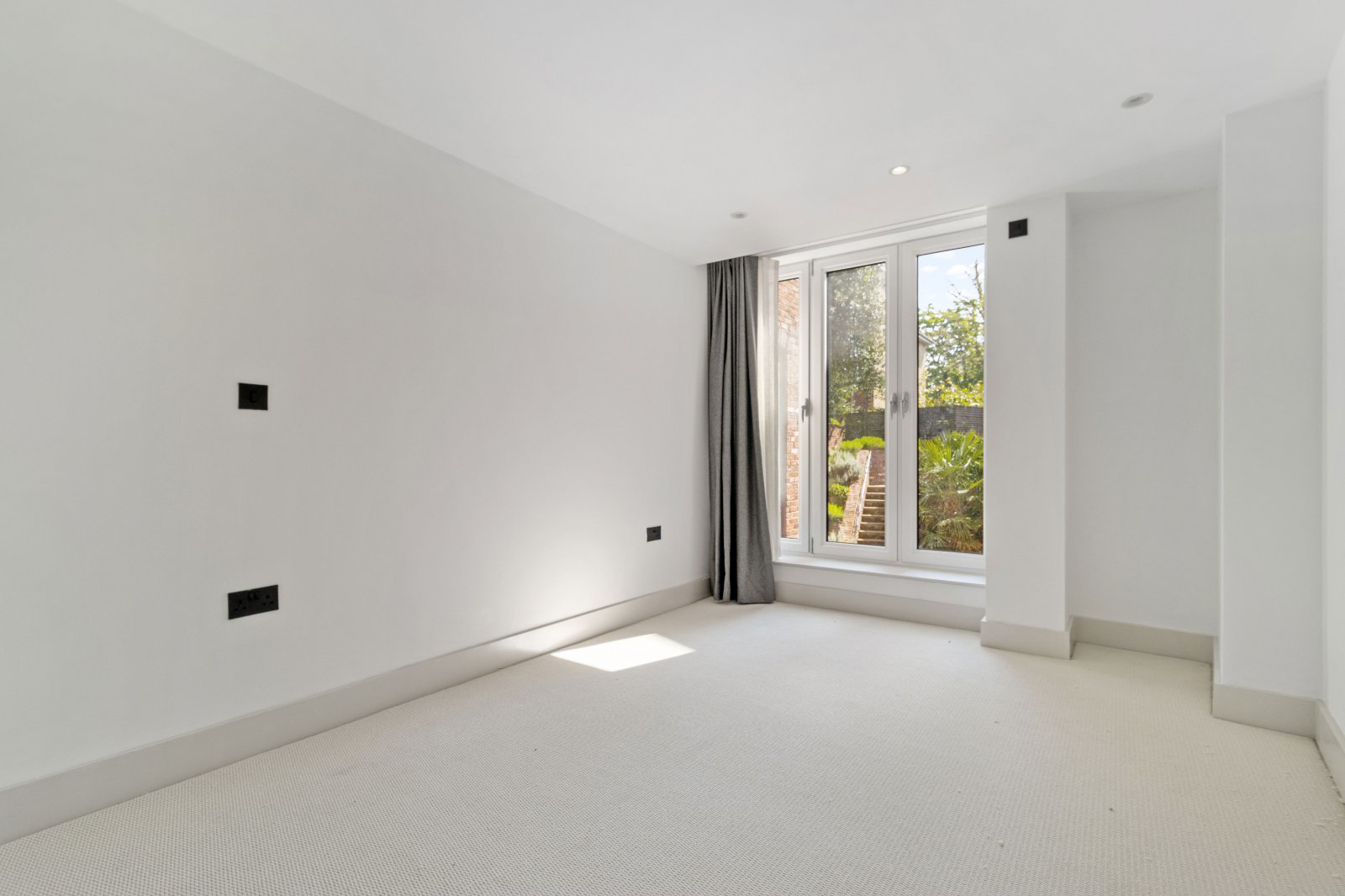 Cavendish Road, Bowdon, WA14, photo 9