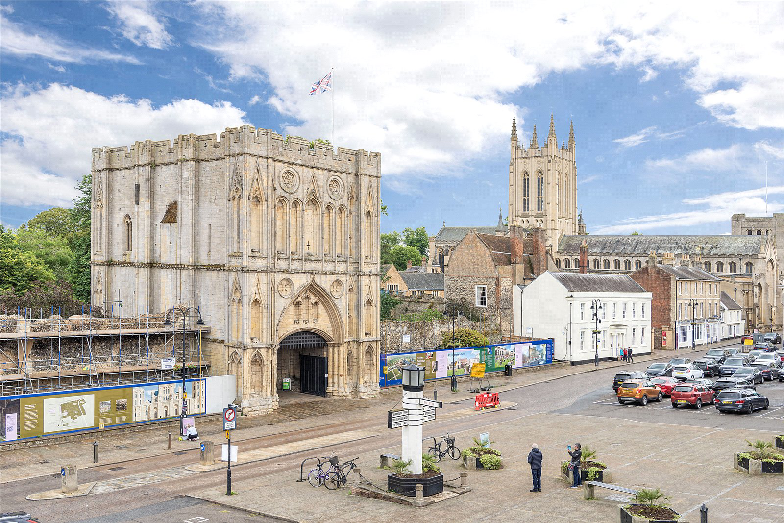 Angel Hill, Bury St Edmunds, Suffolk, IP33, photo 30