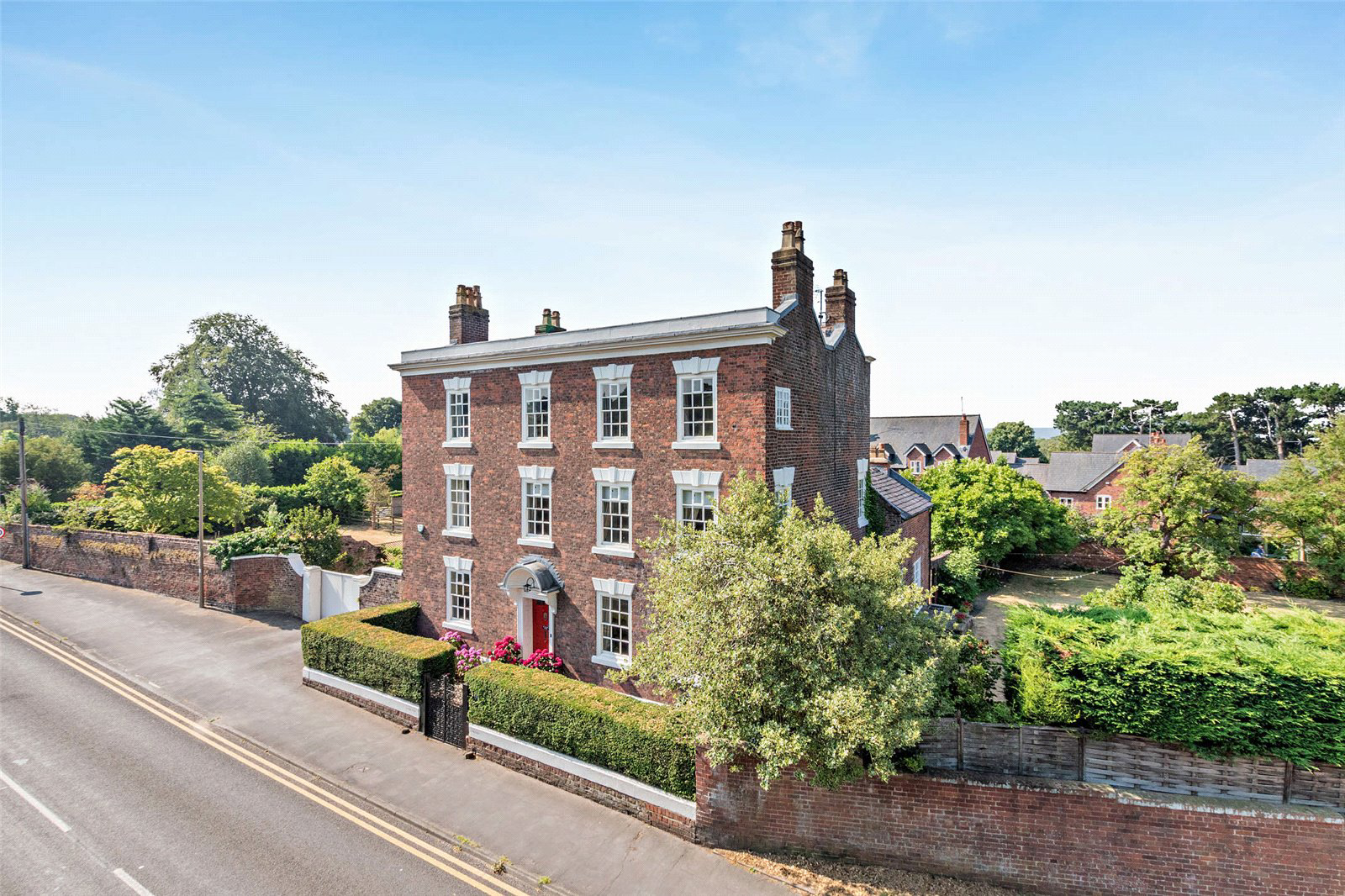 Parkgate Road, Neston, Cheshire, CH64, photo 3
