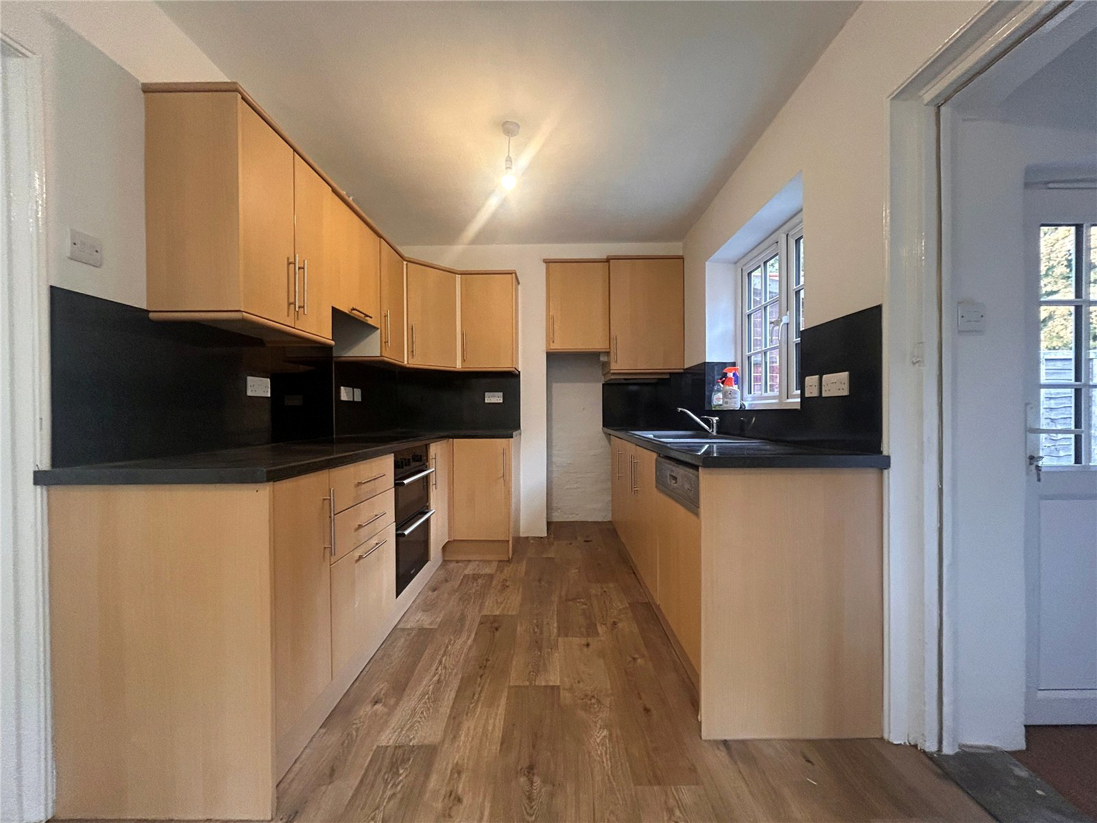 South Park Lane, Bletchingley, Redhill, Surrey, RH1, photo 4