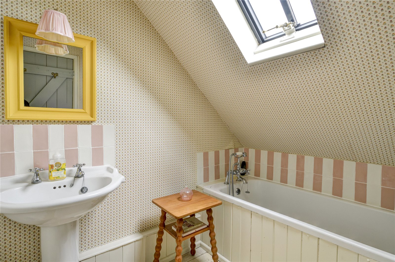Little Weston, Somerset, BA22, photo 17