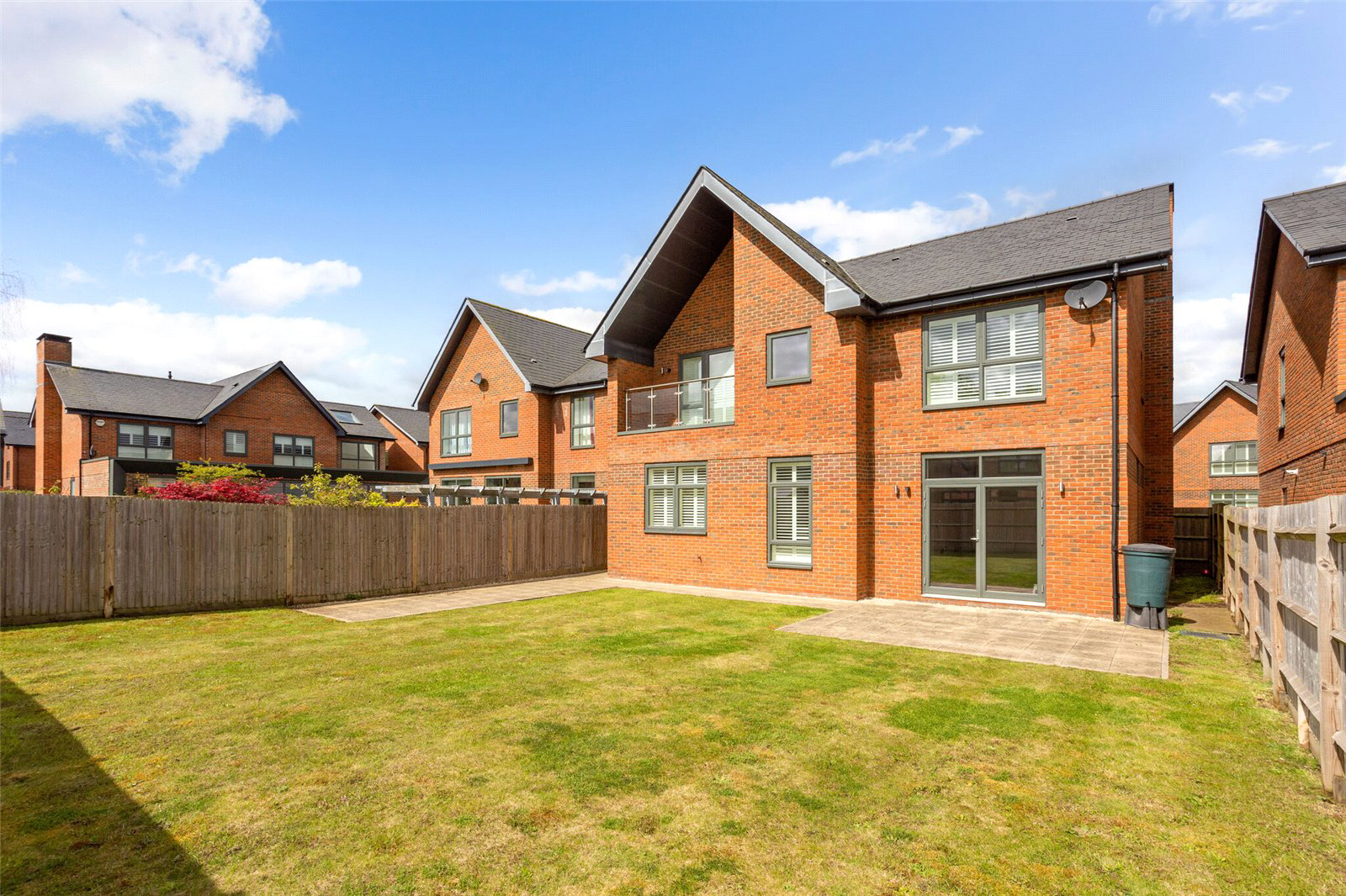 Vickers Close, Longcross, Surrey, KT16, photo 13