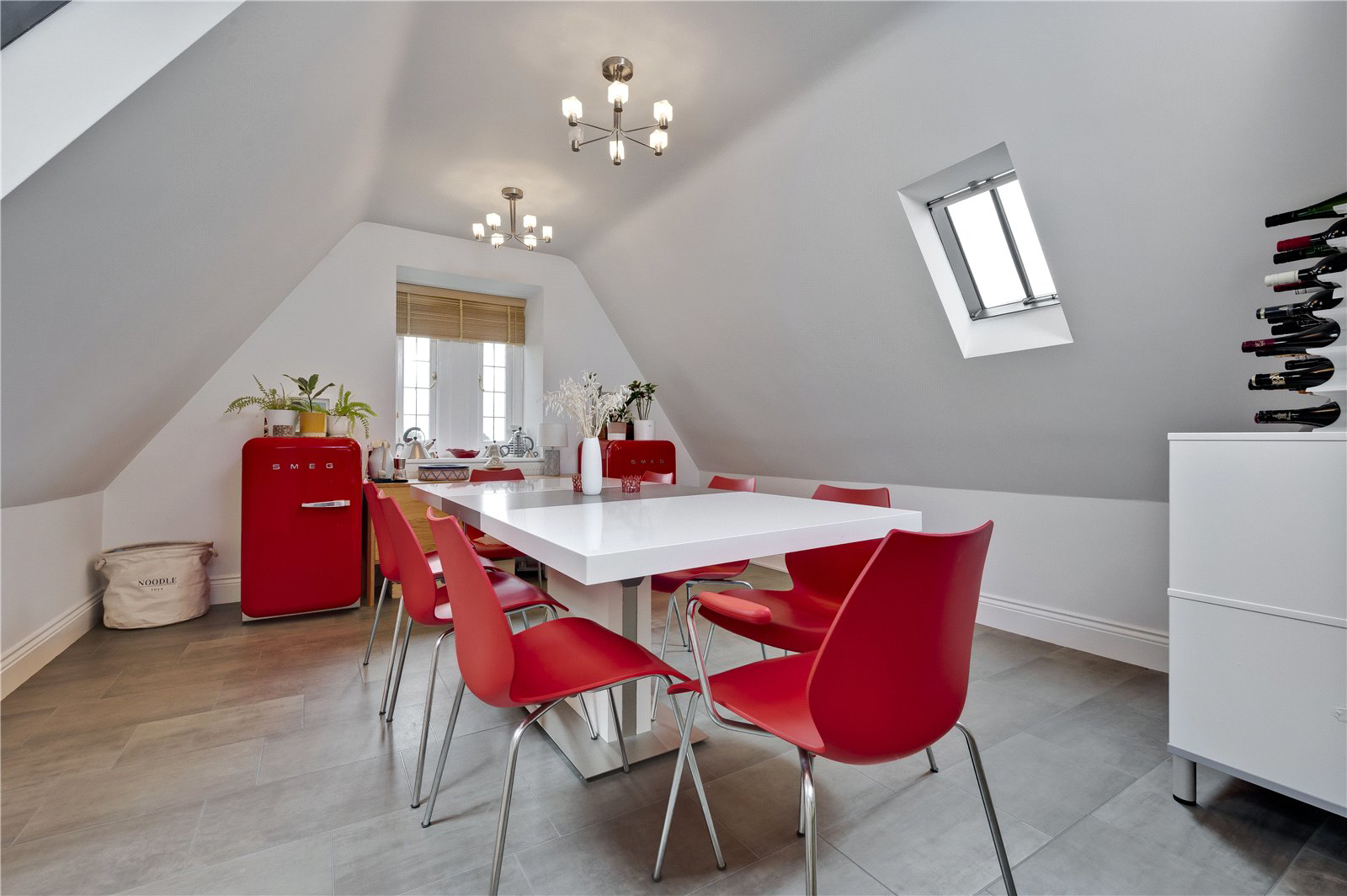 Hatchford Manor, Ockham Lane, Cobham, KT11, photo 8