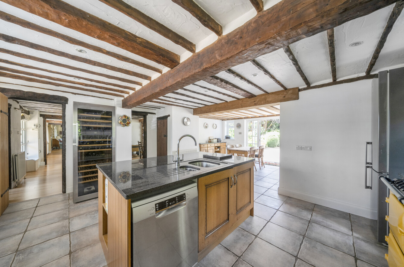 New Lane, Sutton Green, Guildford, GU4, photo 5