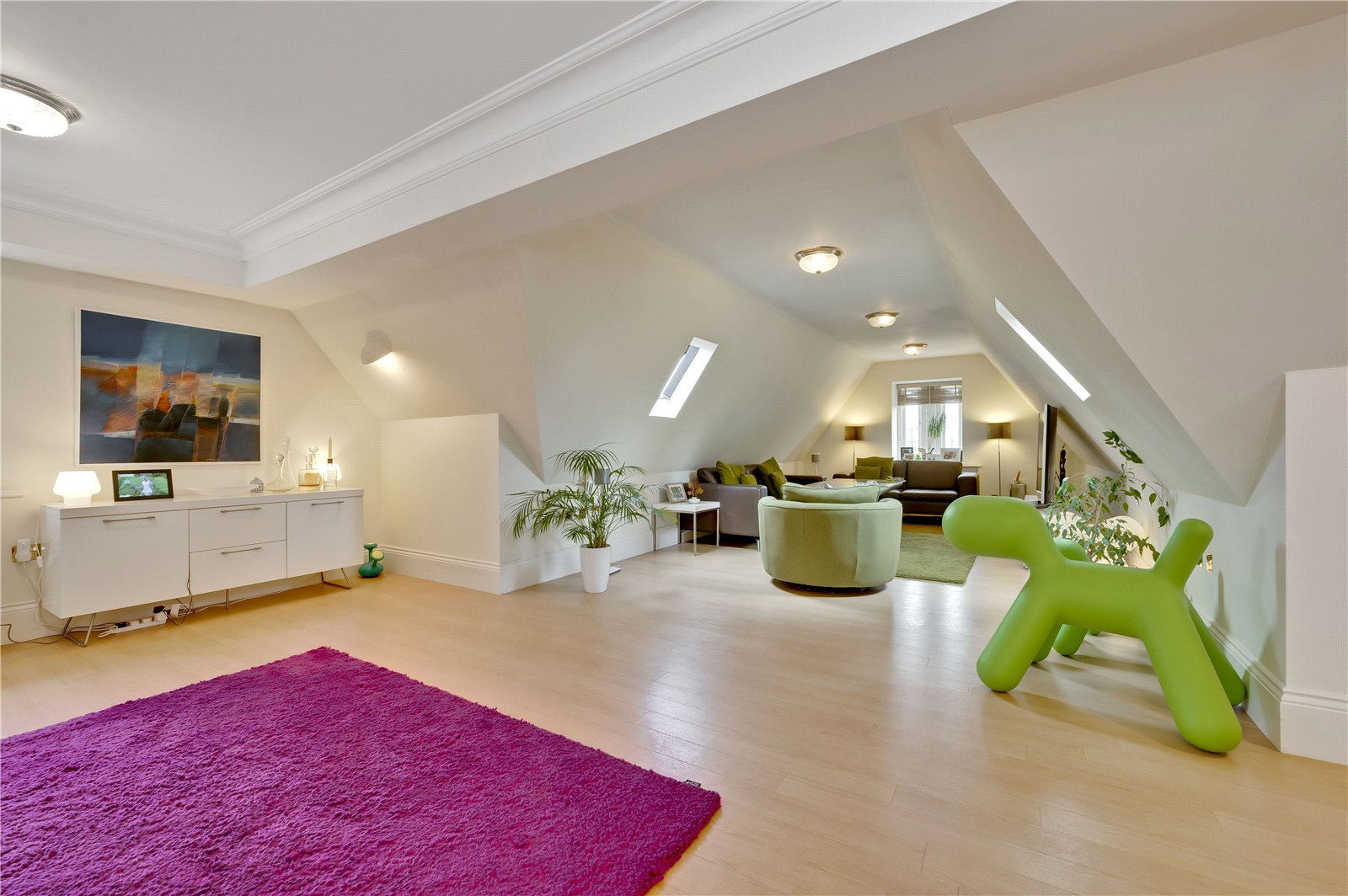 Hatchford Manor, Ockham Lane, Cobham, KT11, photo 4