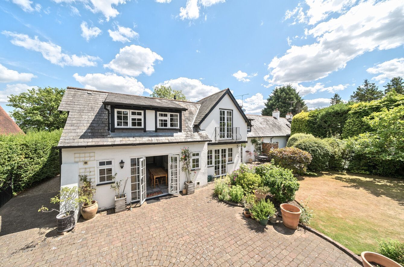 New Lane, Sutton Green, Guildford, GU4, photo 30