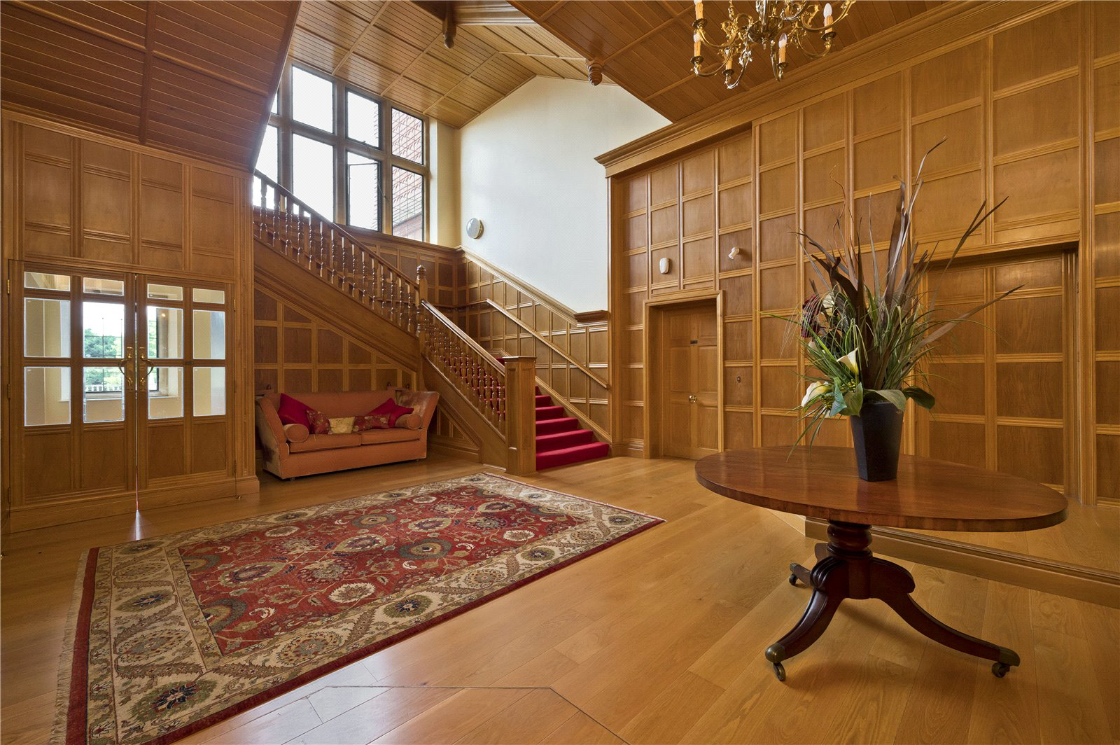 Hatchford Manor, Ockham Lane, Cobham, KT11, photo 16