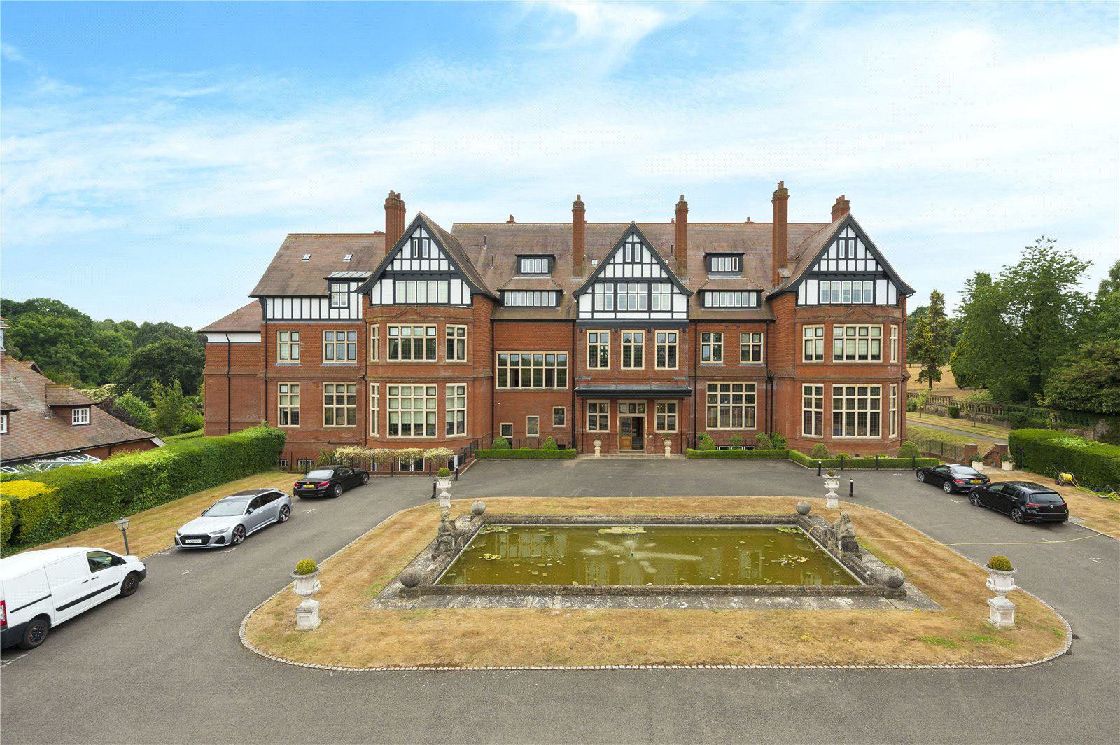 Hatchford Manor, Ockham Lane, Cobham, KT11, photo 29