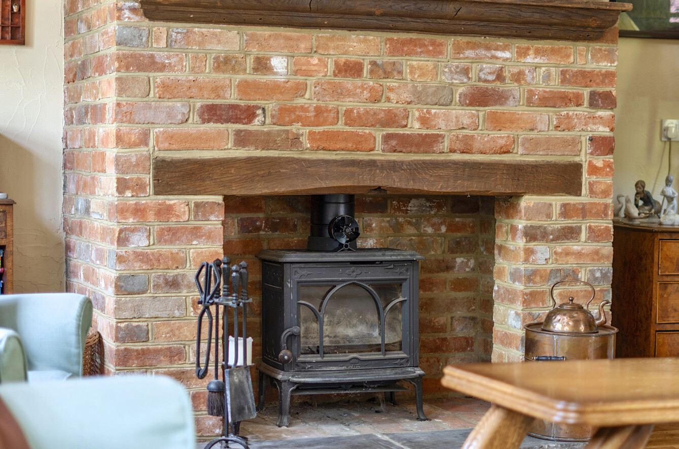New Lane, Sutton Green, Guildford, GU4, photo 39
