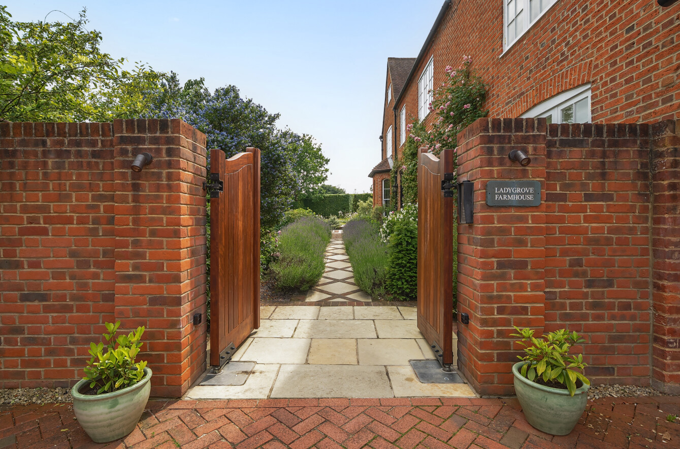 Sutton Park, Sutton Green, Guildford, GU4, photo 39
