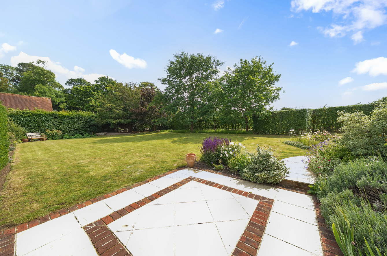 Sutton Park, Sutton Green, Guildford, GU4, photo 32