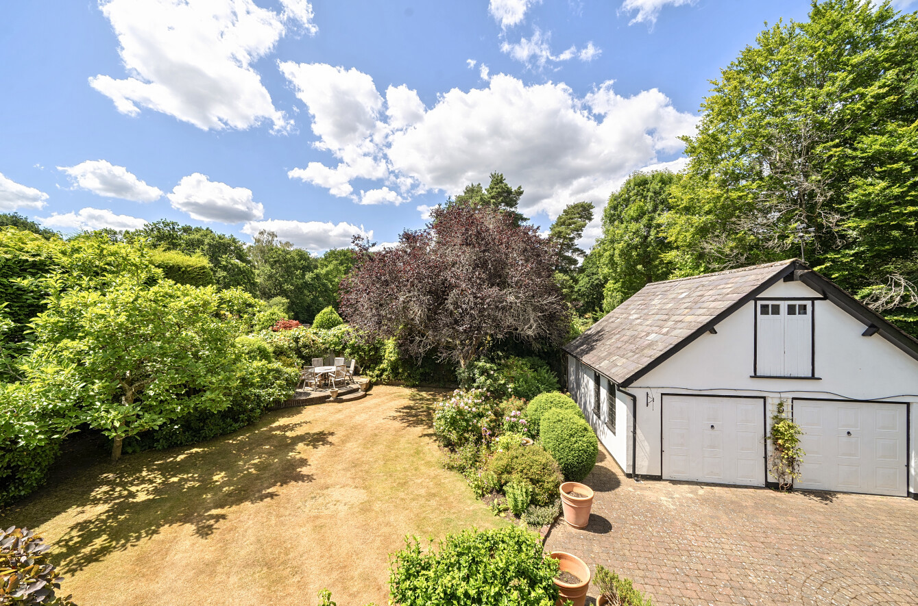 New Lane, Sutton Green, Guildford, GU4, photo 31