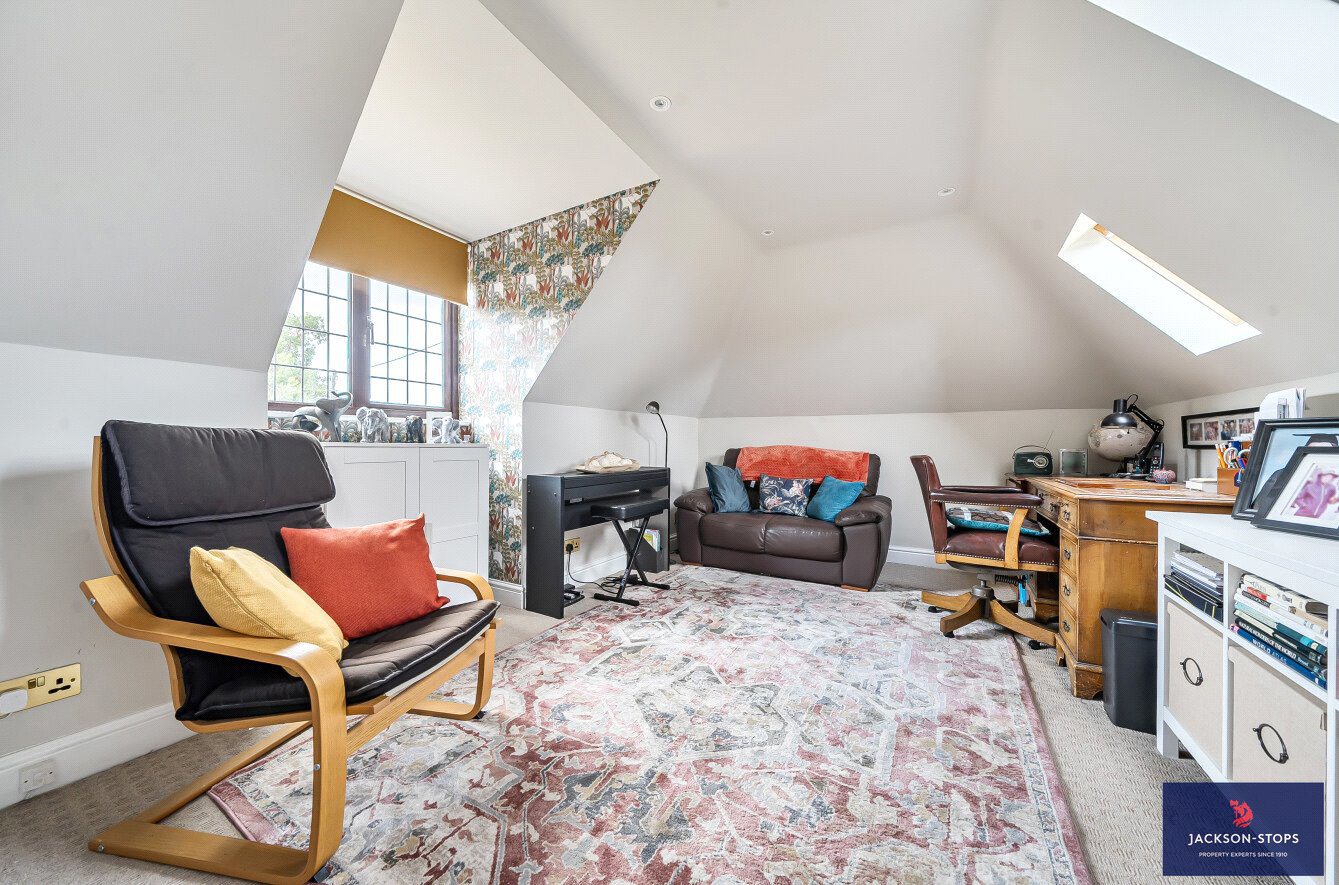 Watling Street, Little Brickhill, Milton Keynes, MK17, photo 19