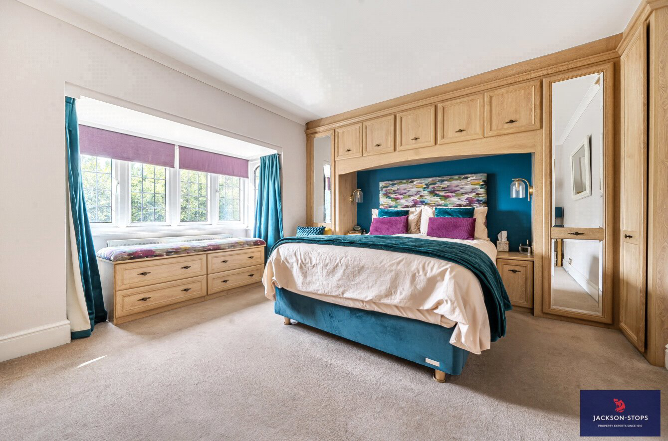 Watling Street, Little Brickhill, Milton Keynes, MK17, photo 13