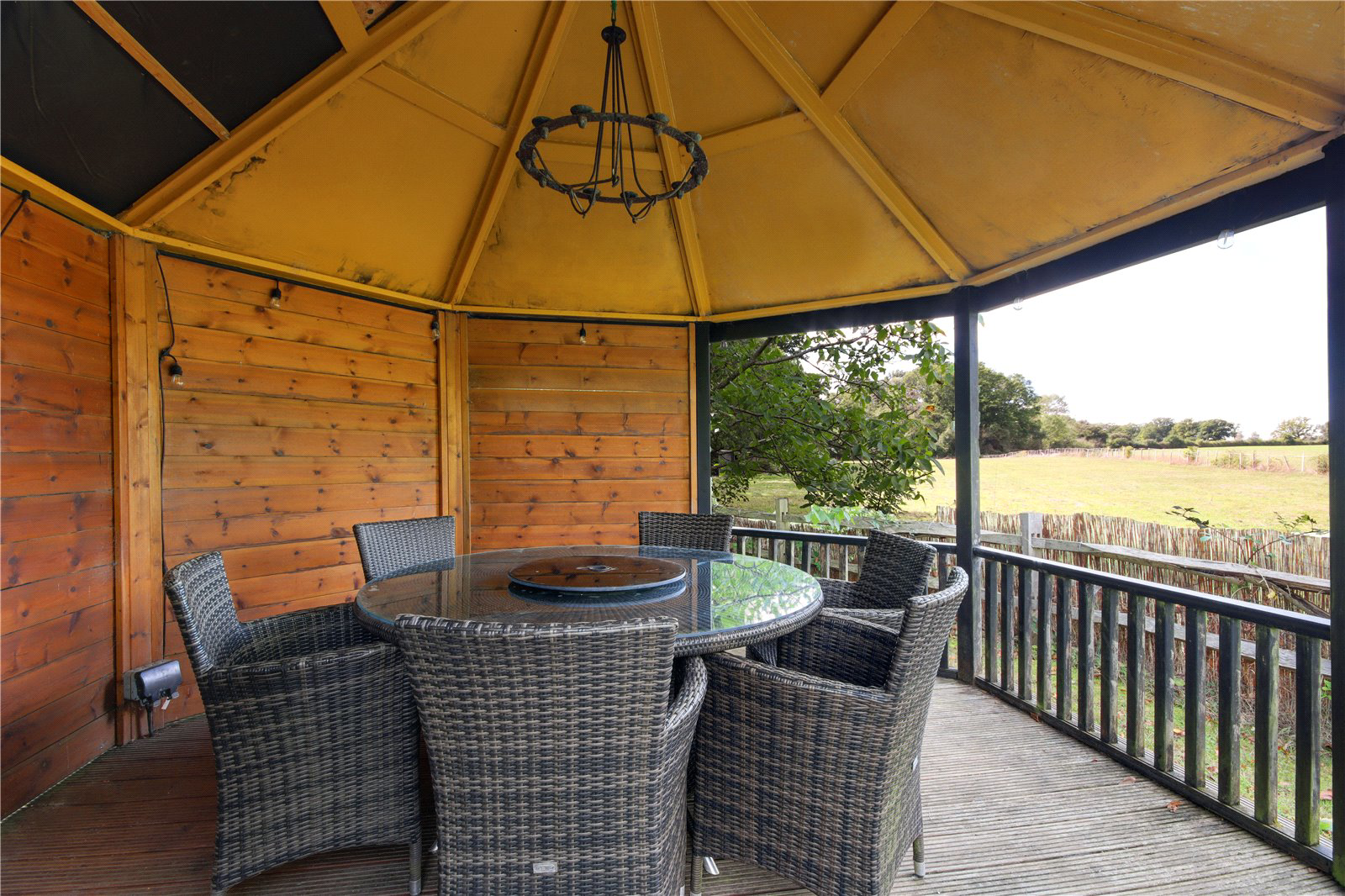 Grenadier, Riding Lane, Hildenborough, Kent, TN11, photo 17