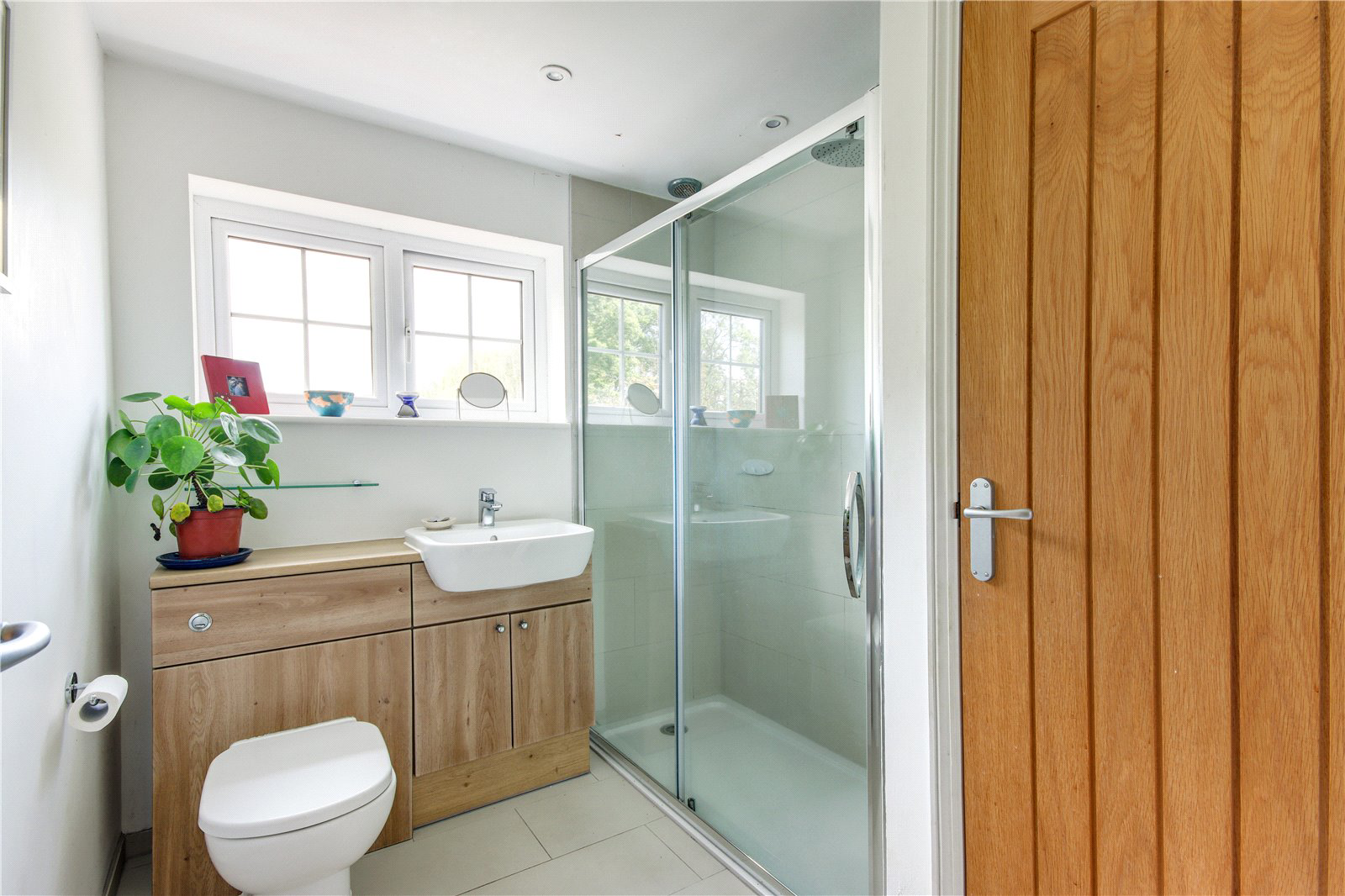 Grenadier, Riding Lane, Hildenborough, Kent, TN11, photo 13