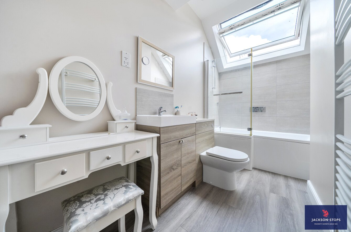 Wood Lane, Aspley Guise, Bedfordshire, MK17, photo 17