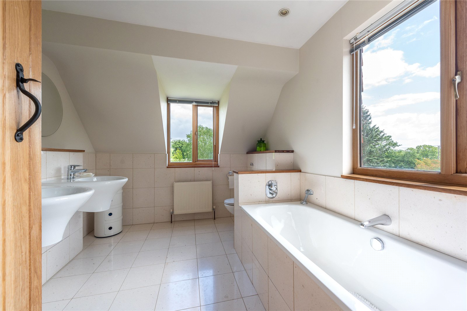 Rectory Lane, Buckland, Betchworth, Surrey, RH3, photo 32