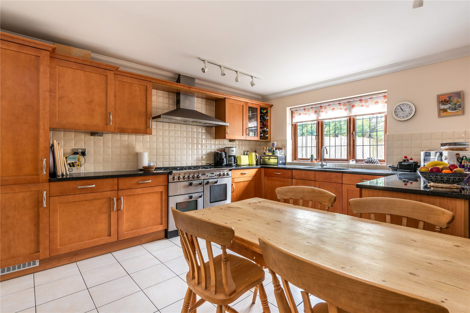 Ashurst Place, Dorking, Surrey, RH4, photo 2