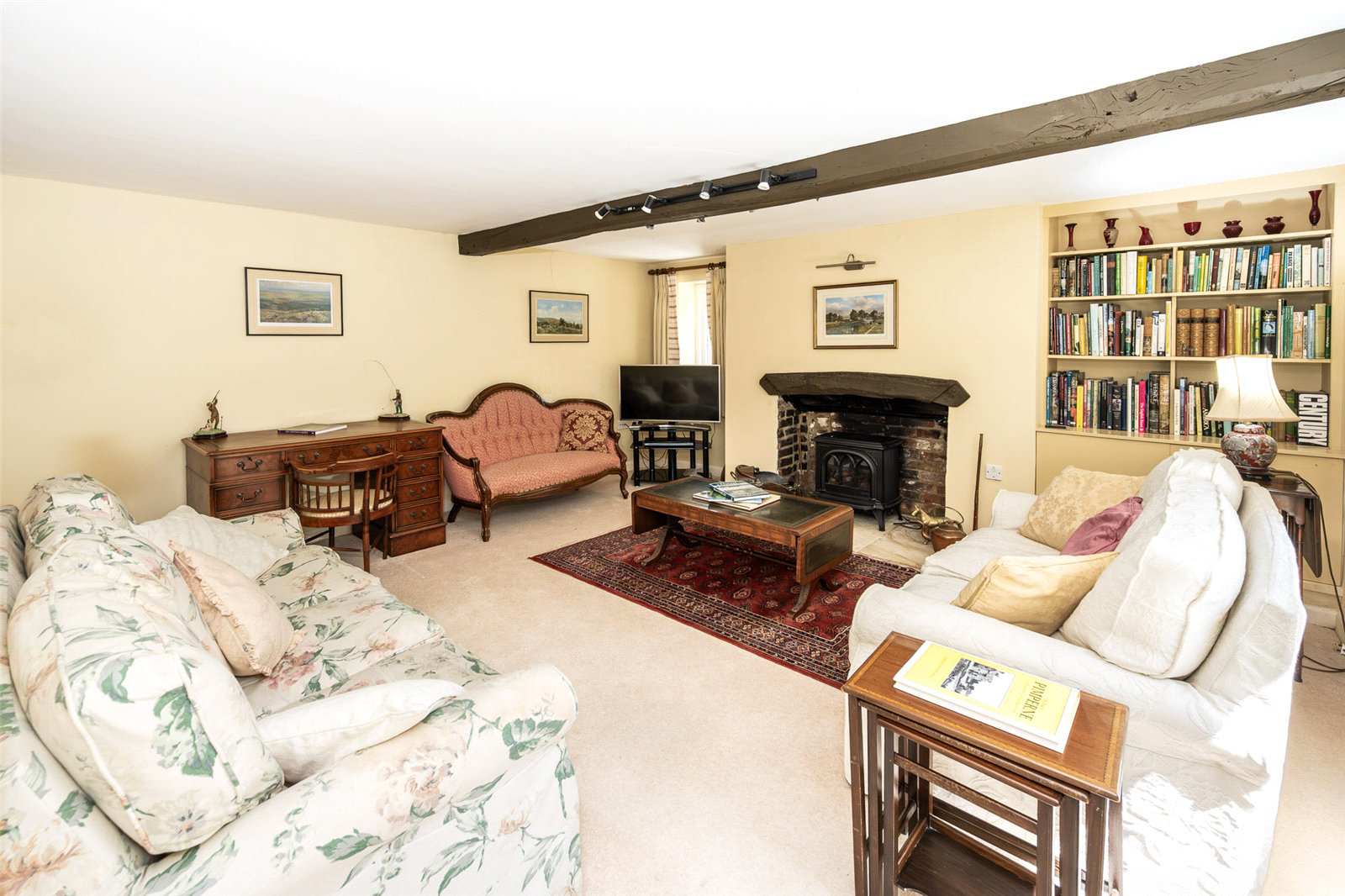 Church Road, Pimperne, Blandford Forum, Dorset, DT11, photo 2