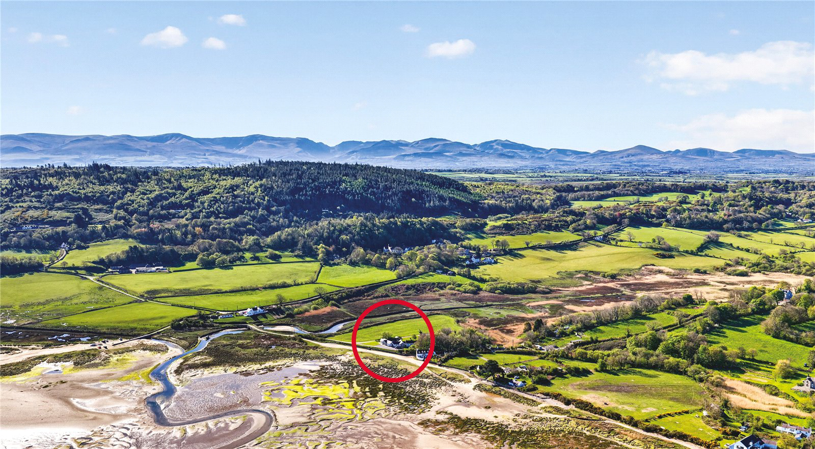 Red Wharf Bay, Pentraeth, Anglesey, LL75