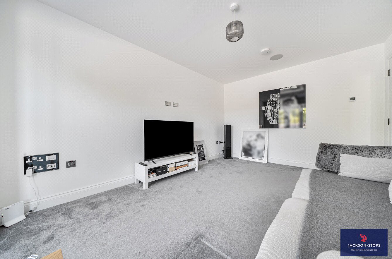 Menday Gardens Mews, Wavendon, Buckinghamshire, MK17, photo 2