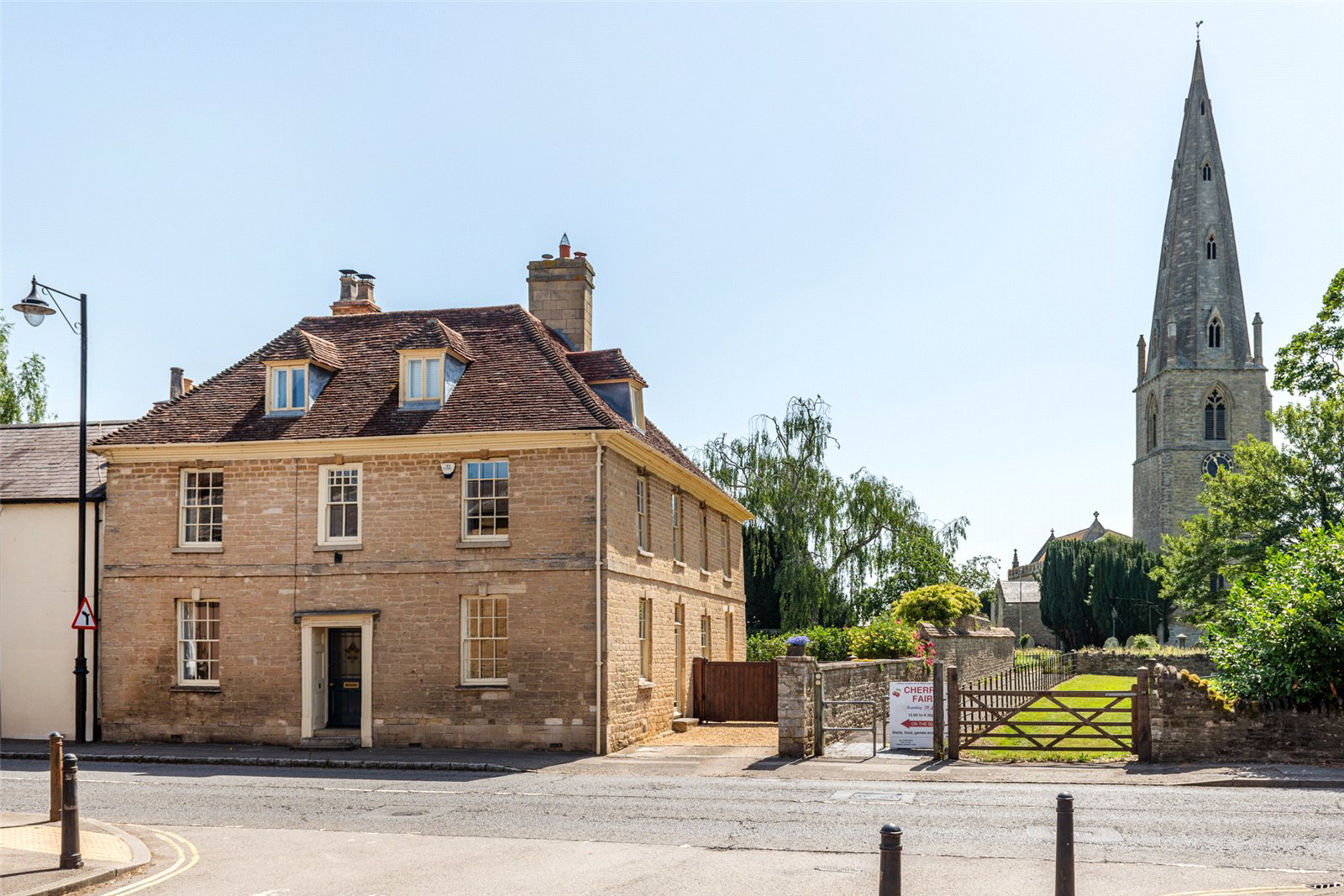 Bridge Street, Olney, Buckinghamshire, MK46, photo 27