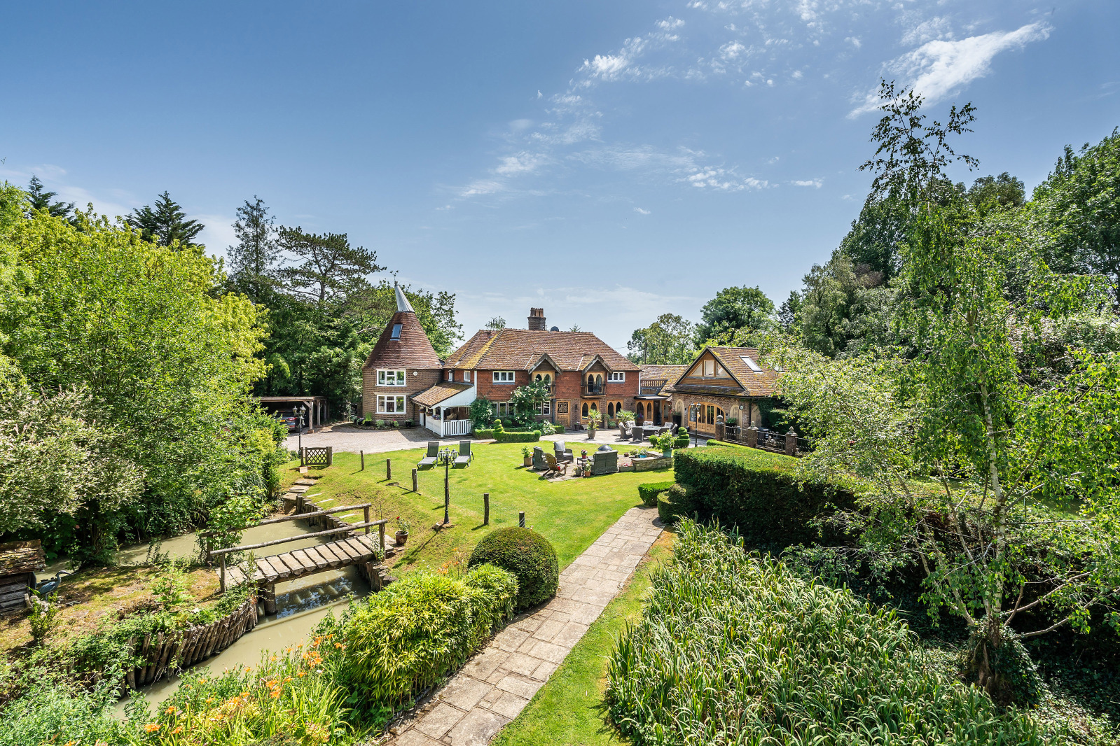 Pikes Lane, Crowhurst, Surrey, RH7