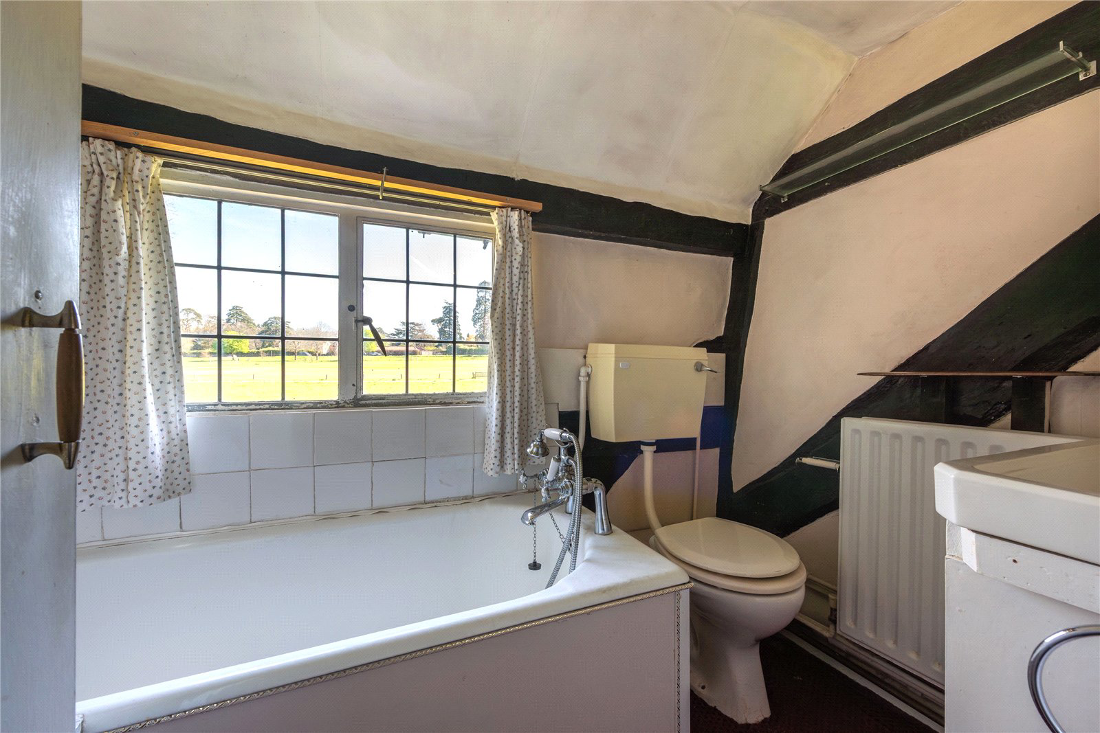 The Green, Ockley, Dorking, Surrey, RH5, photo 18