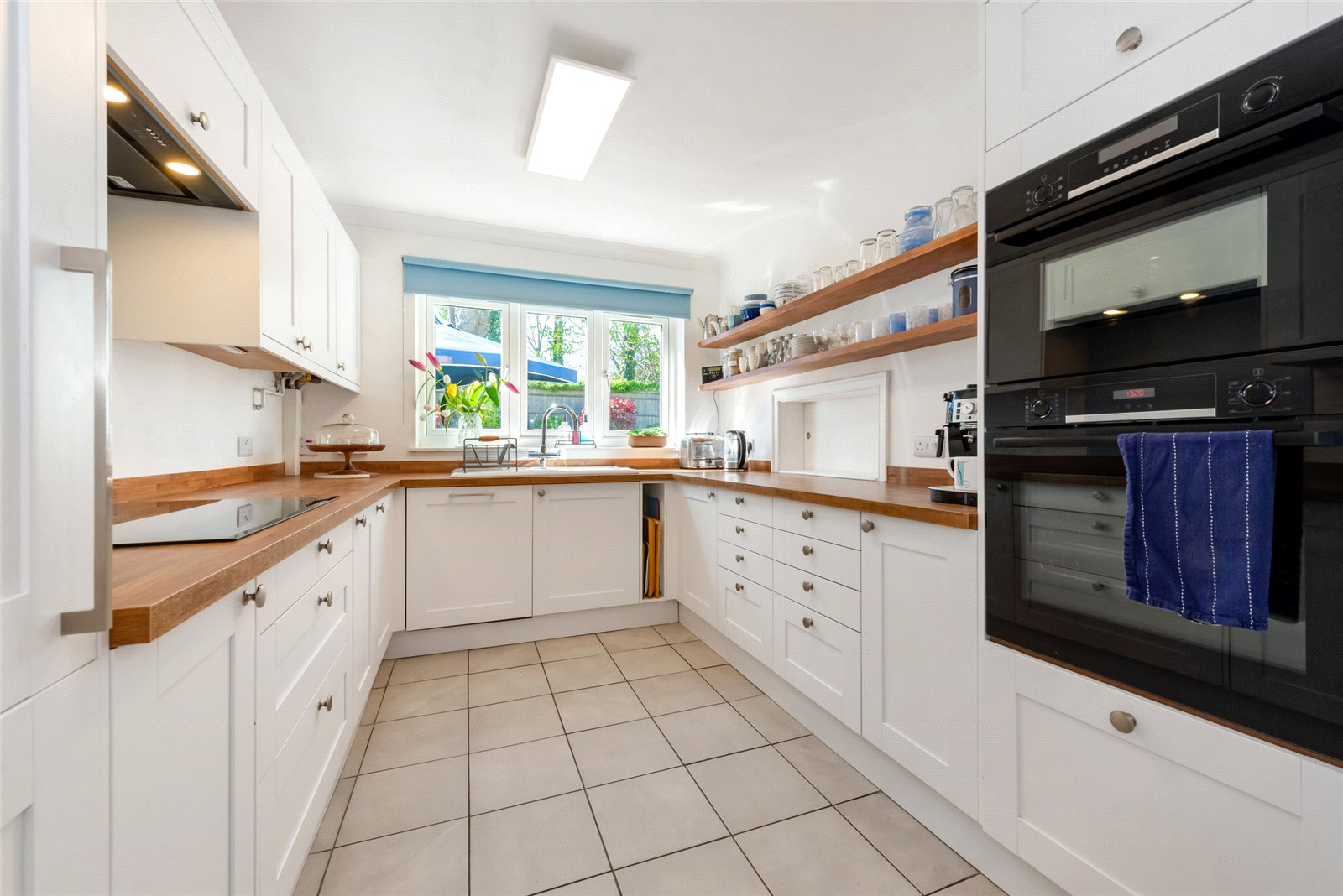 Graffham Close, Chichester, West Sussex, PO19, photo 2