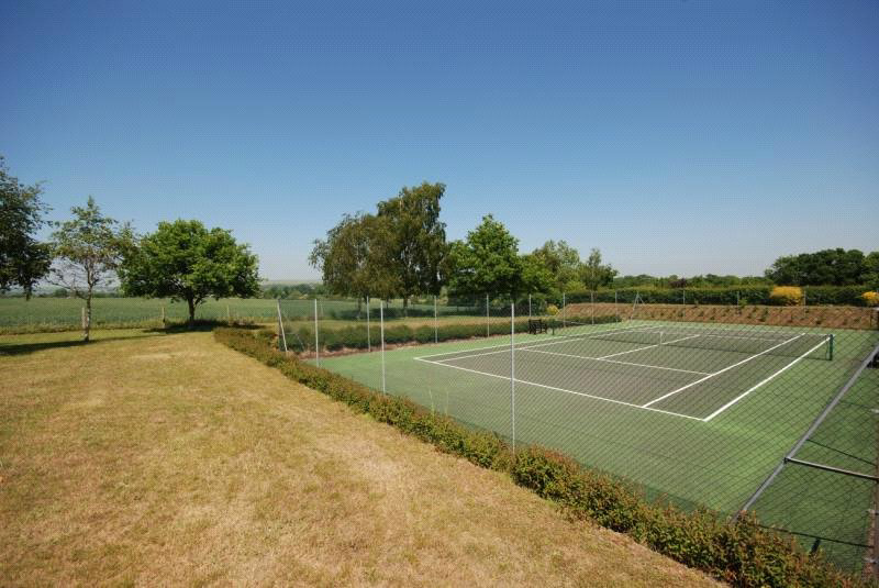 Graffham Close, Chichester, West Sussex, PO19, photo 15