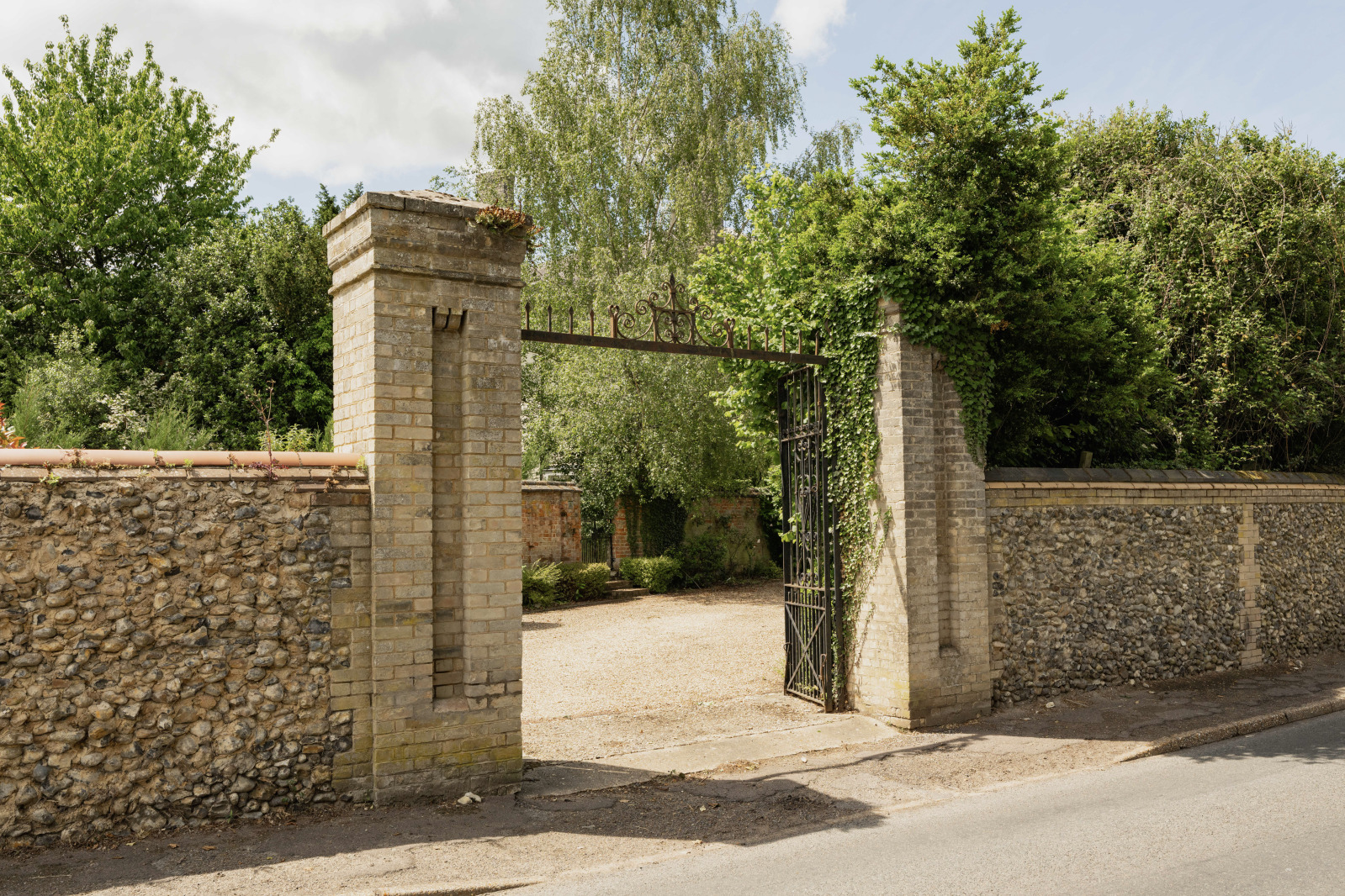Watton Road, Shropham, Attleborough, Norfolk, NR17, photo 38