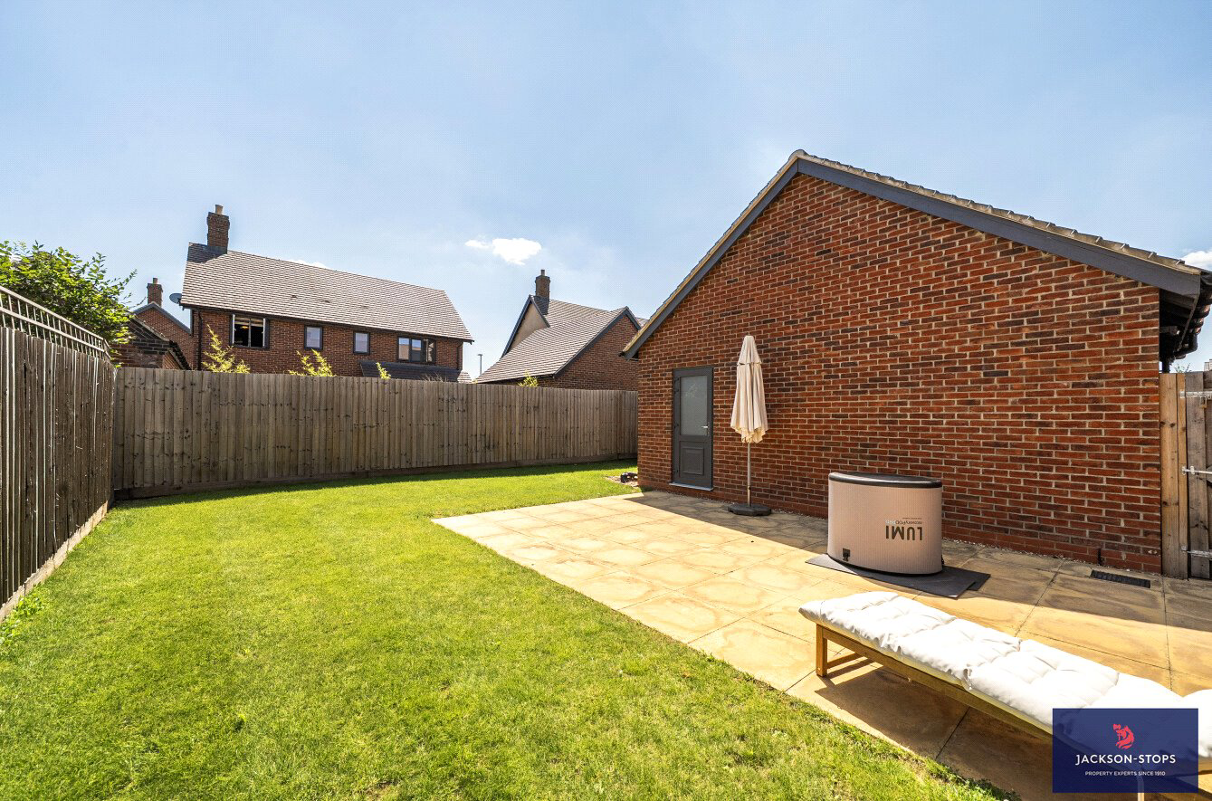 Menday Gardens Mews, Wavendon, Buckinghamshire, MK17, photo 13