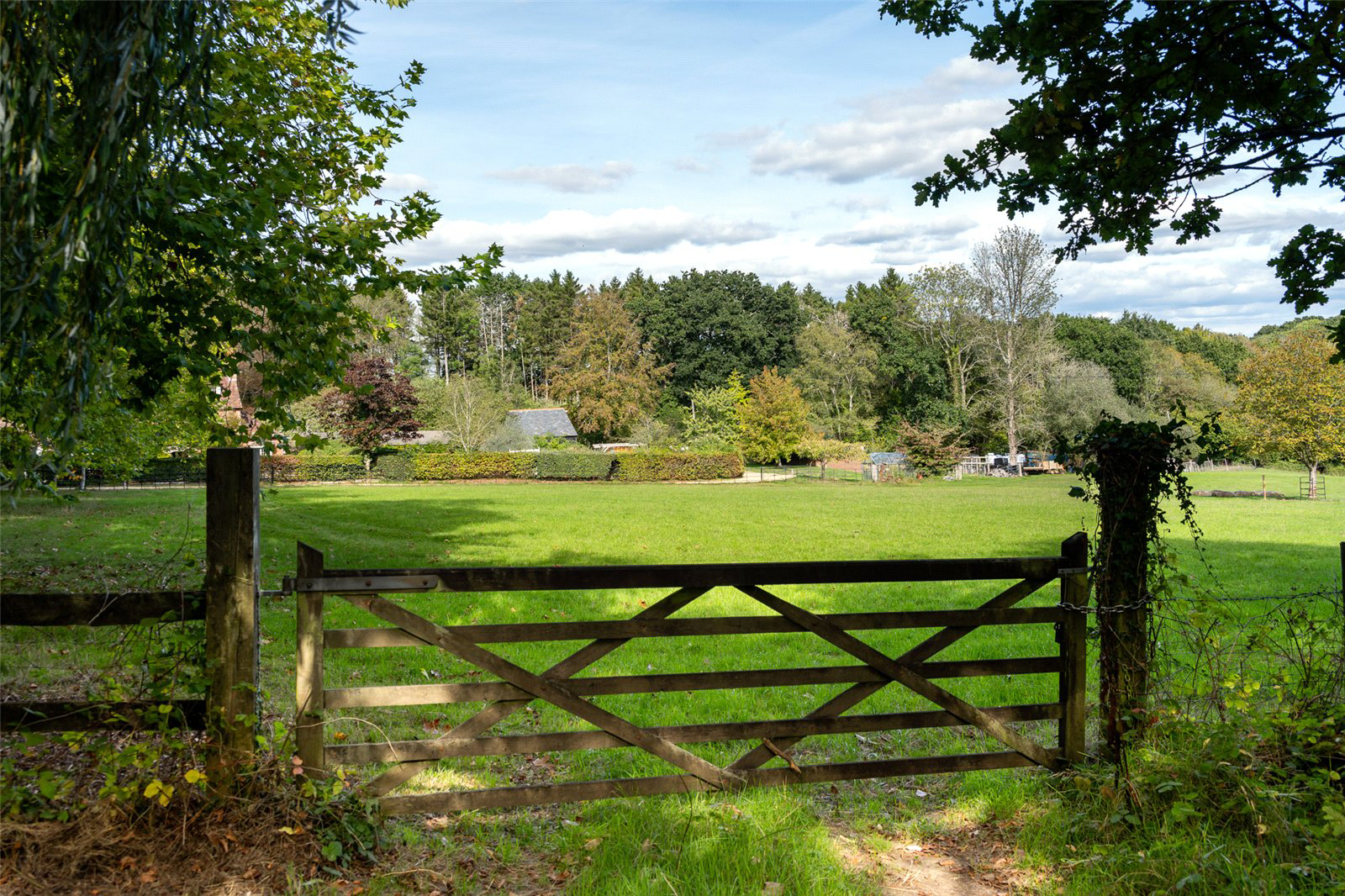 Brickyard Lane, Corfe Mullen, Wimborne, Dorset, BH21, photo 45